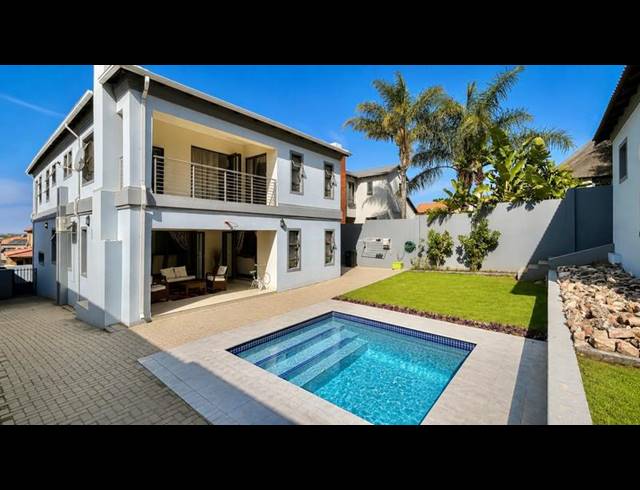 4 BEDROOM HOUSE FOR SALE IN SOUTH CREST